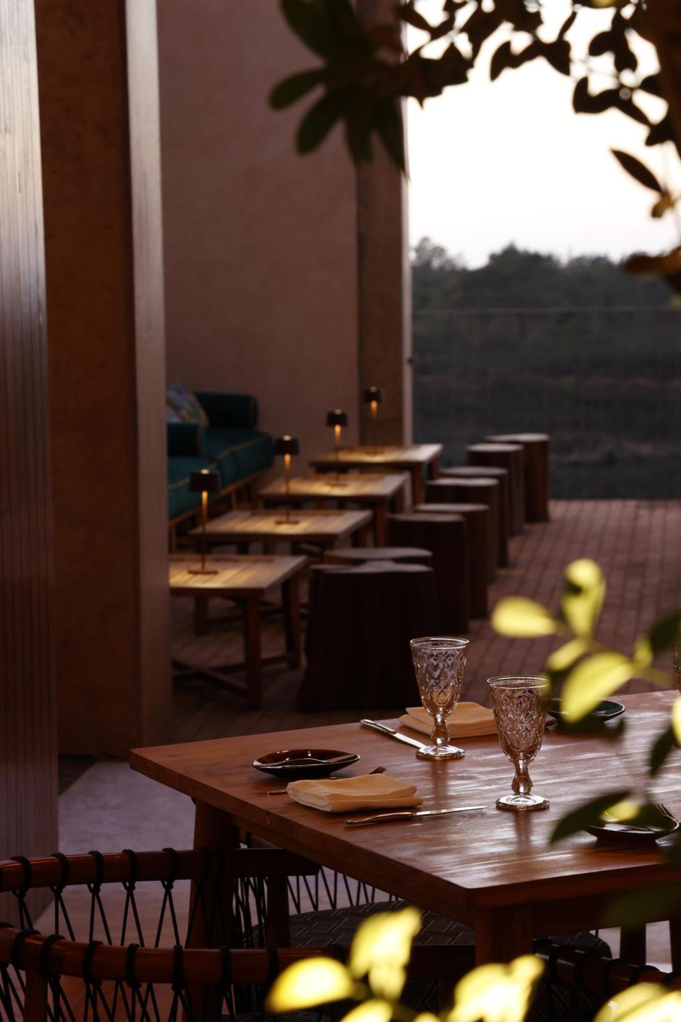 Praia Do Canal Nature Retreat - Small Luxury Hotels Of The World Aljezur Exterior foto The bar at the 101 bar