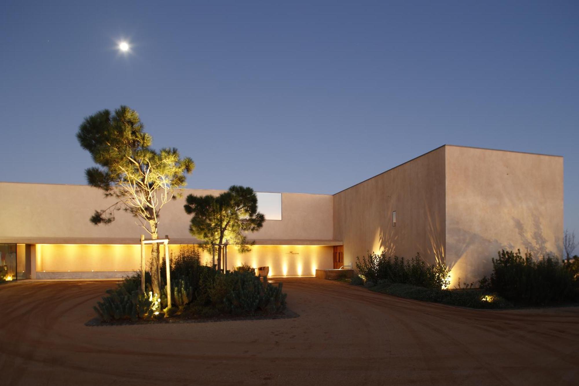 Praia Do Canal Nature Retreat - Small Luxury Hotels Of The World Aljezur Exterior foto Casa de Serralves, Porto, Portugal