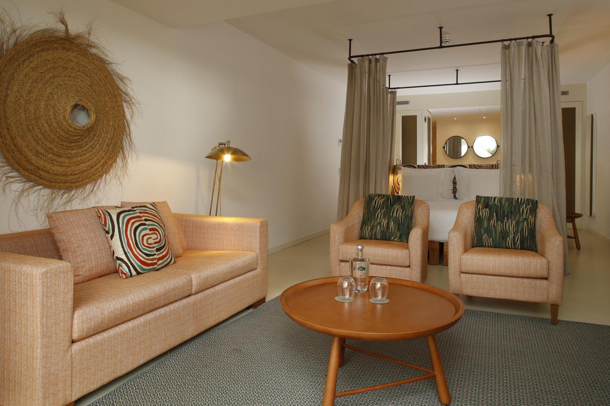 Praia Do Canal Nature Retreat - Small Luxury Hotels Of The World Aljezur Exterior foto A suite at the hotel