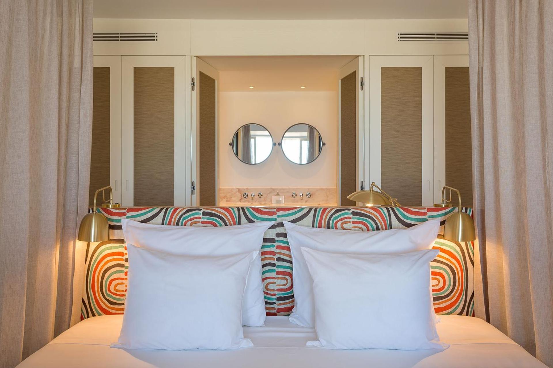 Praia Do Canal Nature Retreat - Small Luxury Hotels Of The World Aljezur Exterior foto A bedroom at the hotel