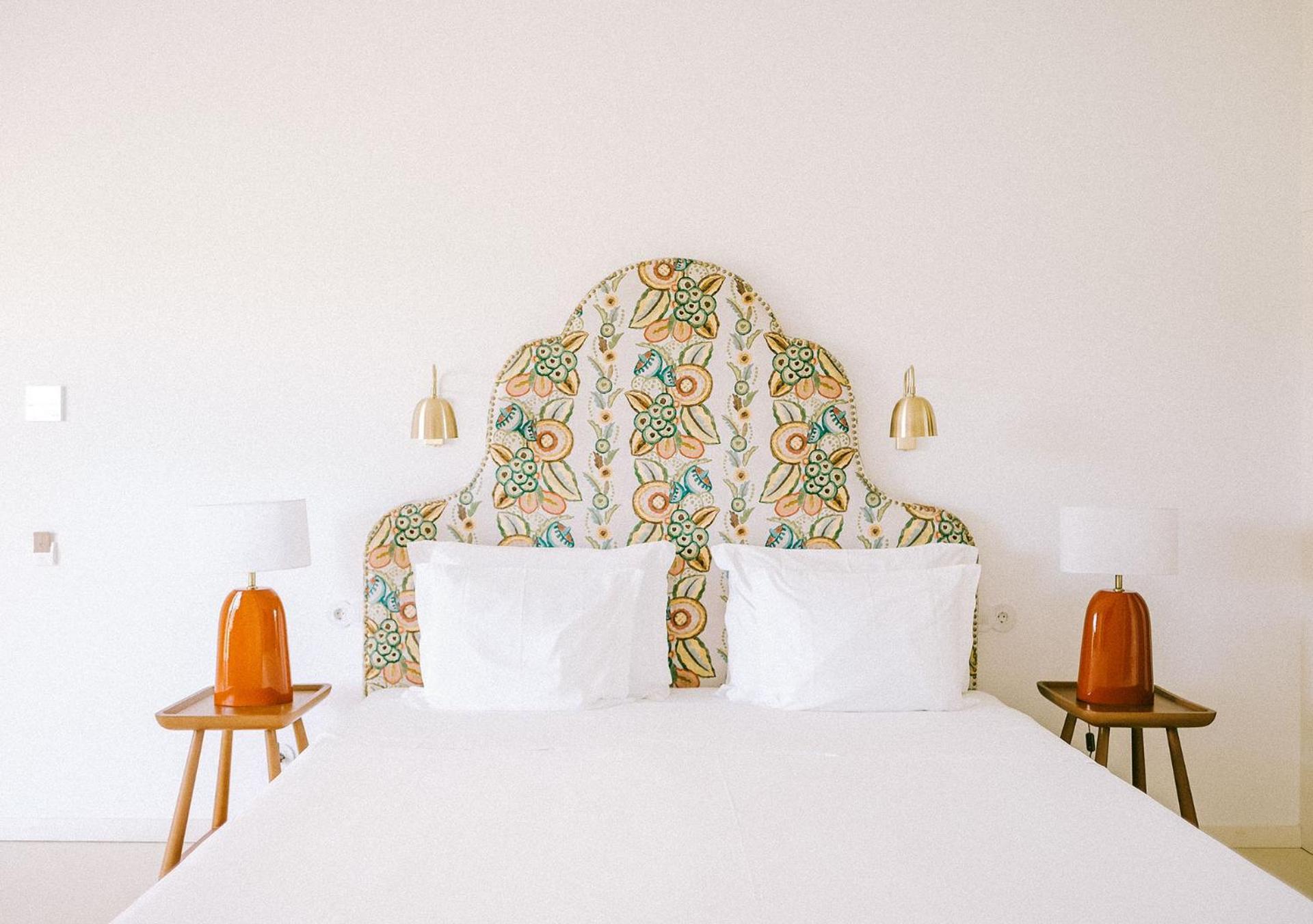 Praia Do Canal Nature Retreat - Small Luxury Hotels Of The World Aljezur Exterior foto A bed with a headboard
